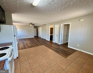 500 Dove Way - Photo Thumbnail 7