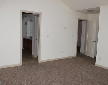 6065 Apple Rose Drive - Photo Thumbnail 20