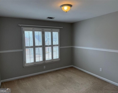 1568 Ridge Point Drive Nw - Photo Thumbnail 5