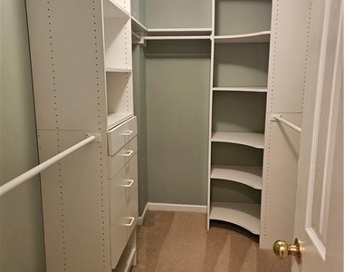 1568 Ridge Point Drive Nw - Photo Thumbnail 17