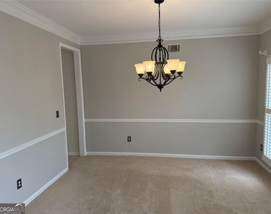 1568 Ridge Point Drive Nw - Photo Thumbnail 4