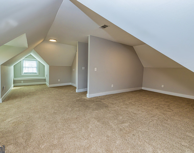 1678 Dorsey Avenue - Photo Thumbnail 19
