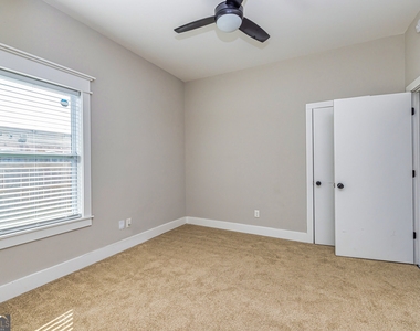 1678 Dorsey Avenue - Photo Thumbnail 25