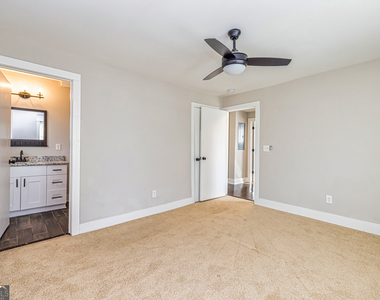 1678 Dorsey Avenue - Photo Thumbnail 16