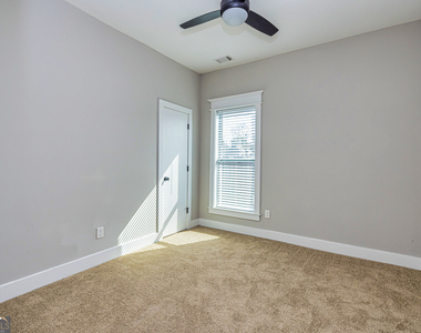 1678 Dorsey Avenue - Photo Thumbnail 26