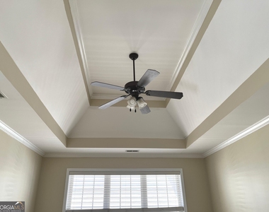 99 High Point North Drive - Photo Thumbnail 14