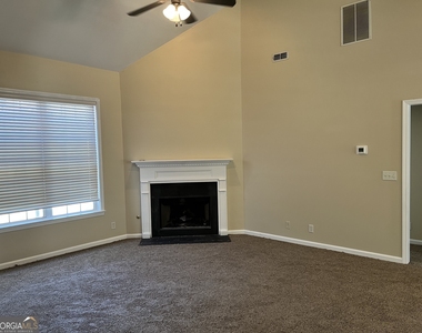 99 High Point North Drive - Photo Thumbnail 9