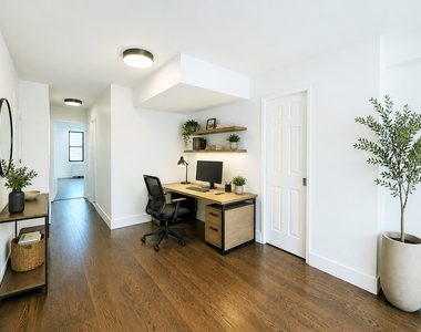 East 63rd Street - Photo Thumbnail 3
