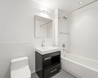 554 West 54th Street - Photo Thumbnail 9