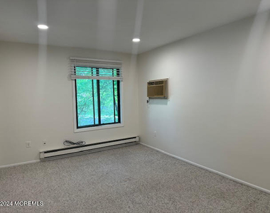 238 Medford Court - Photo Thumbnail 20