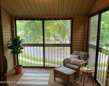 238 Medford Court - Photo Thumbnail 11