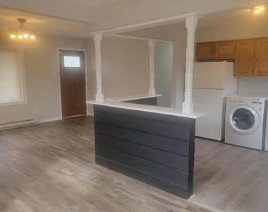 307 Algonquin Trail - Photo Thumbnail 3
