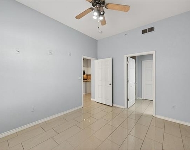 3102 Kings Road - Photo Thumbnail 14