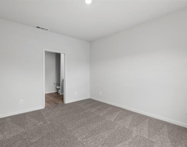 1316 Tilton Drive - Photo Thumbnail 6