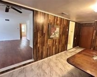 3527 S Ewing Avenue - Photo Thumbnail 17
