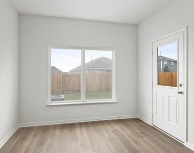 1528 Harvester Drive - Photo Thumbnail 2
