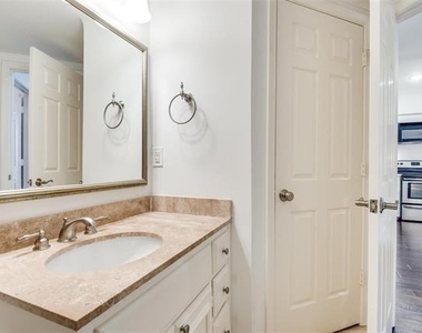 4510 Druid Lane - Photo Thumbnail 12