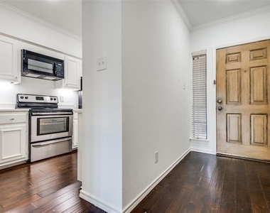 4510 Druid Lane - Photo Thumbnail 1