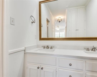 4510 Druid Lane - Photo Thumbnail 9
