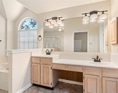 6018 Madison Avenue - Photo Thumbnail 27
