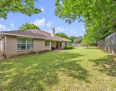 1618 Fern Drive - Photo Thumbnail 32