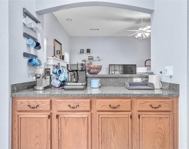1618 Fern Drive - Photo Thumbnail 13