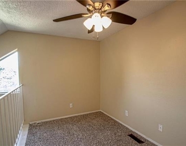 9835 Walnut Street - Photo Thumbnail 6