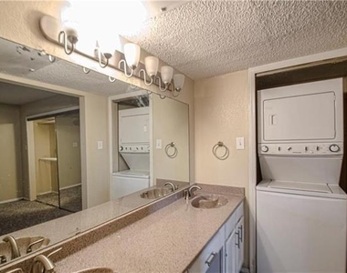9835 Walnut Street - Photo Thumbnail 16