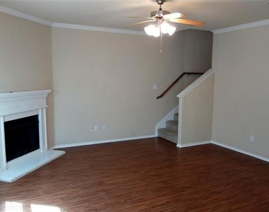12221 Big Rock Drive - Photo Thumbnail 4