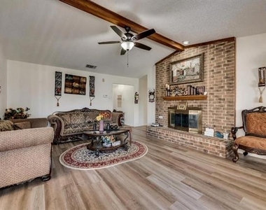3210 Cutler Place - Photo Thumbnail 11