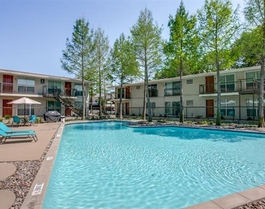 4616 W Lovers Lane - Photo Thumbnail 19