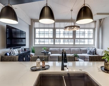2600 W 7th Street - Photo Thumbnail 14