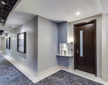2600 W 7th Street - Photo Thumbnail 1