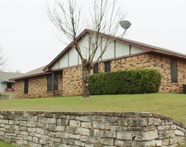 1110 Curtis Drive - Photo Thumbnail 1