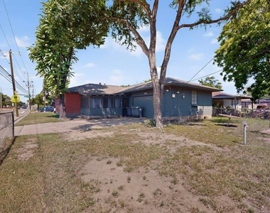 2104 Hillburn Drive - Photo Thumbnail 35