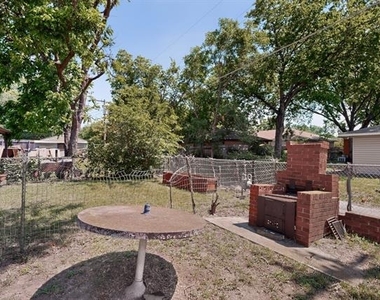 2104 Hillburn Drive - Photo Thumbnail 32