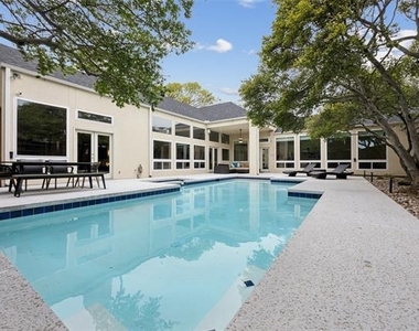 3908 Cobblers Lane - Photo Thumbnail 21