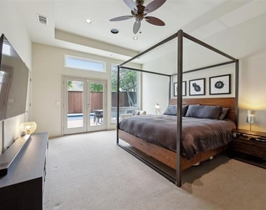 3908 Cobblers Lane - Photo Thumbnail 8