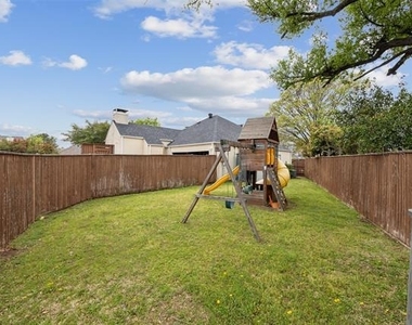 3908 Cobblers Lane - Photo Thumbnail 32