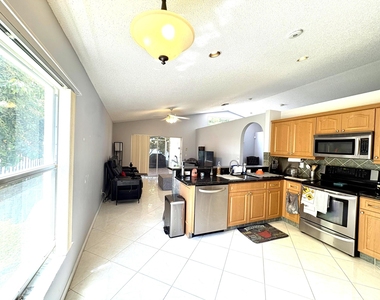 3771 Newport Avenue - Photo Thumbnail 10