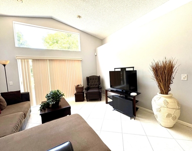 3771 Newport Avenue - Photo Thumbnail 7