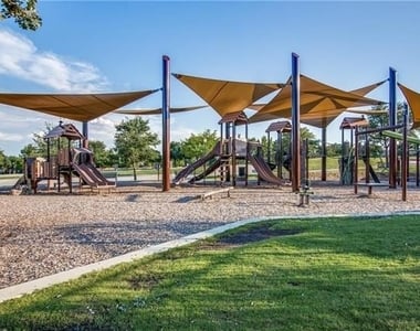 5108 Keating Street - Photo Thumbnail 20