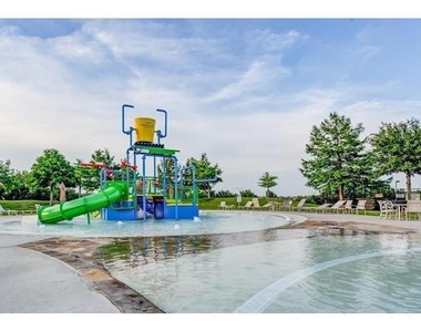 5108 Keating Street - Photo Thumbnail 27