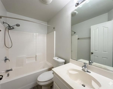 5108 Keating Street - Photo Thumbnail 16