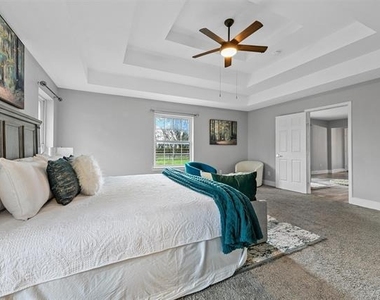 303 Riva Ridge - Photo Thumbnail 15