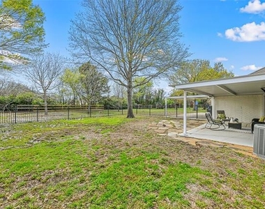 303 Riva Ridge - Photo Thumbnail 34