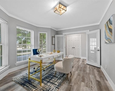 303 Riva Ridge - Photo Thumbnail 24