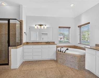 4405 Wolf Court - Photo Thumbnail 22
