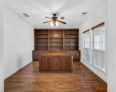 4405 Wolf Court - Photo Thumbnail 6