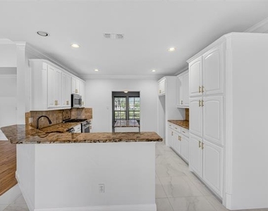 4405 Wolf Court - Photo Thumbnail 11